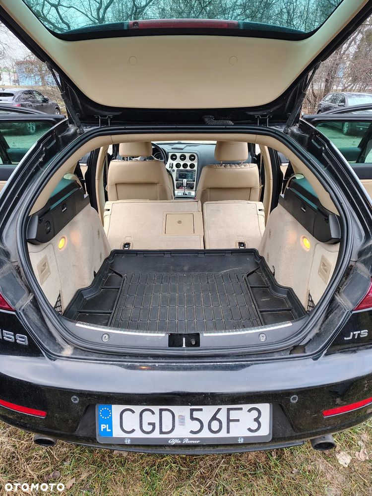 Alfa Romeo 159 3.2 JTS 24V Q4 Q-Tronic Distinctive - 12