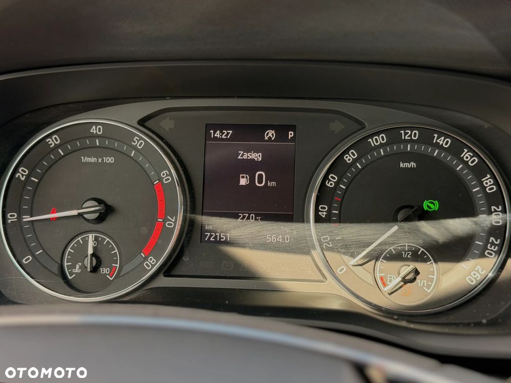 Skoda Octavia 1.5 TSI ACT Style - 10