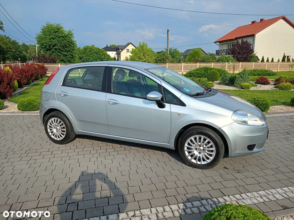 Fiat Grande Punto 1.4 8V - 4