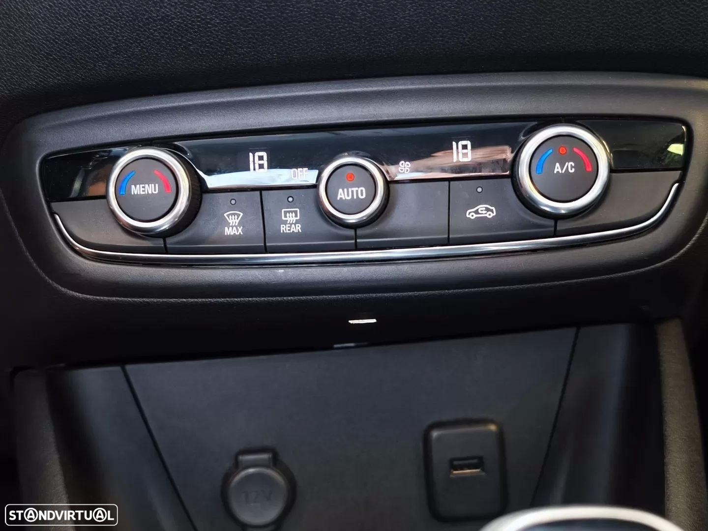 Opel Crossland X 1.2 S&S Auto Innovation - 12