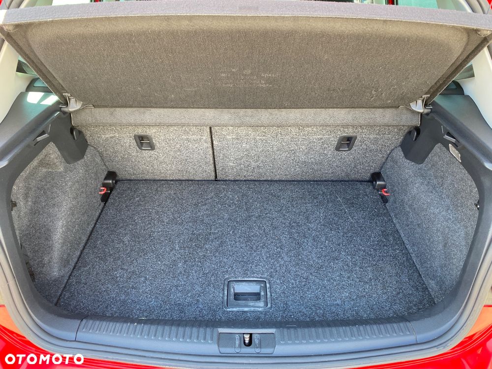 Volkswagen Polo 1.4 16V Comfortline DSG - 13