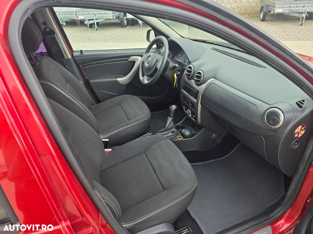Dacia Sandero 1.6 MPI Stepway - 14