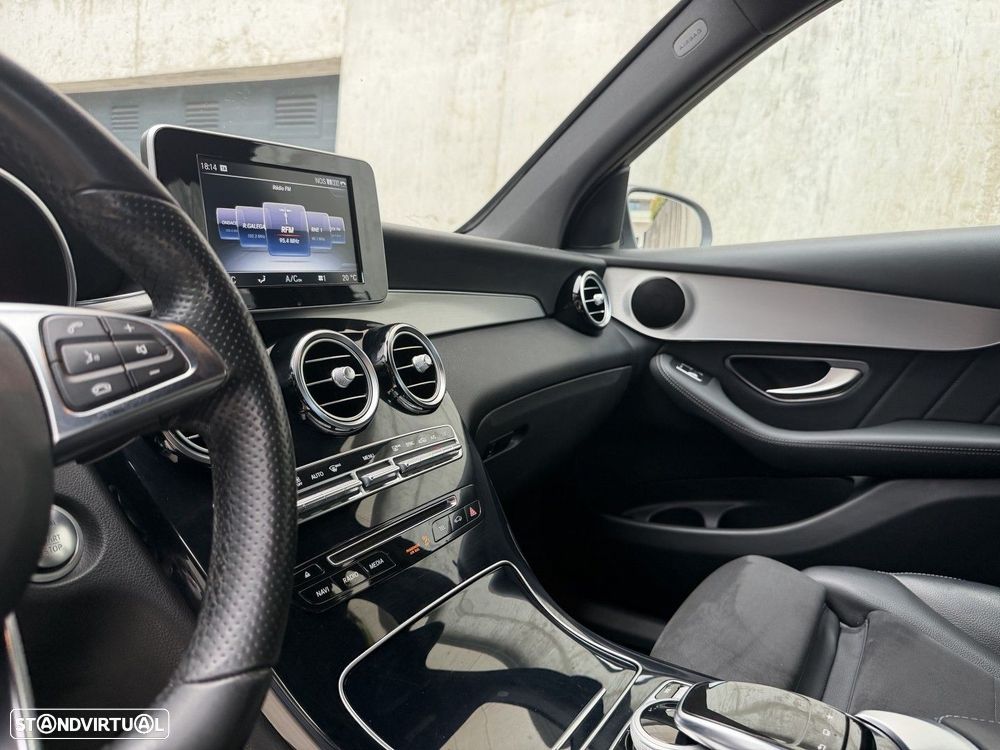 Mercedes-Benz GLC 220 d 4Matic 9G-TRONIC AMG Line - 11