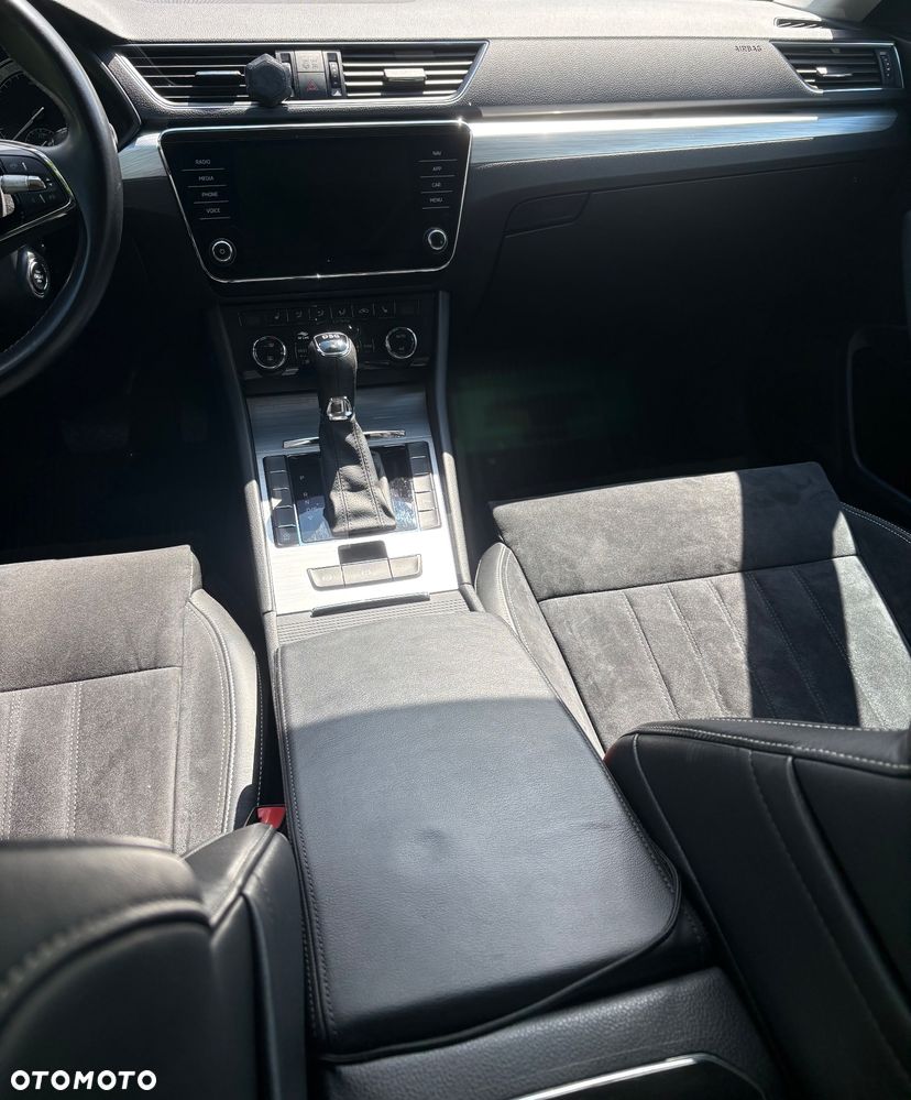 Skoda Superb 1.6 TDI Style DSG - 9