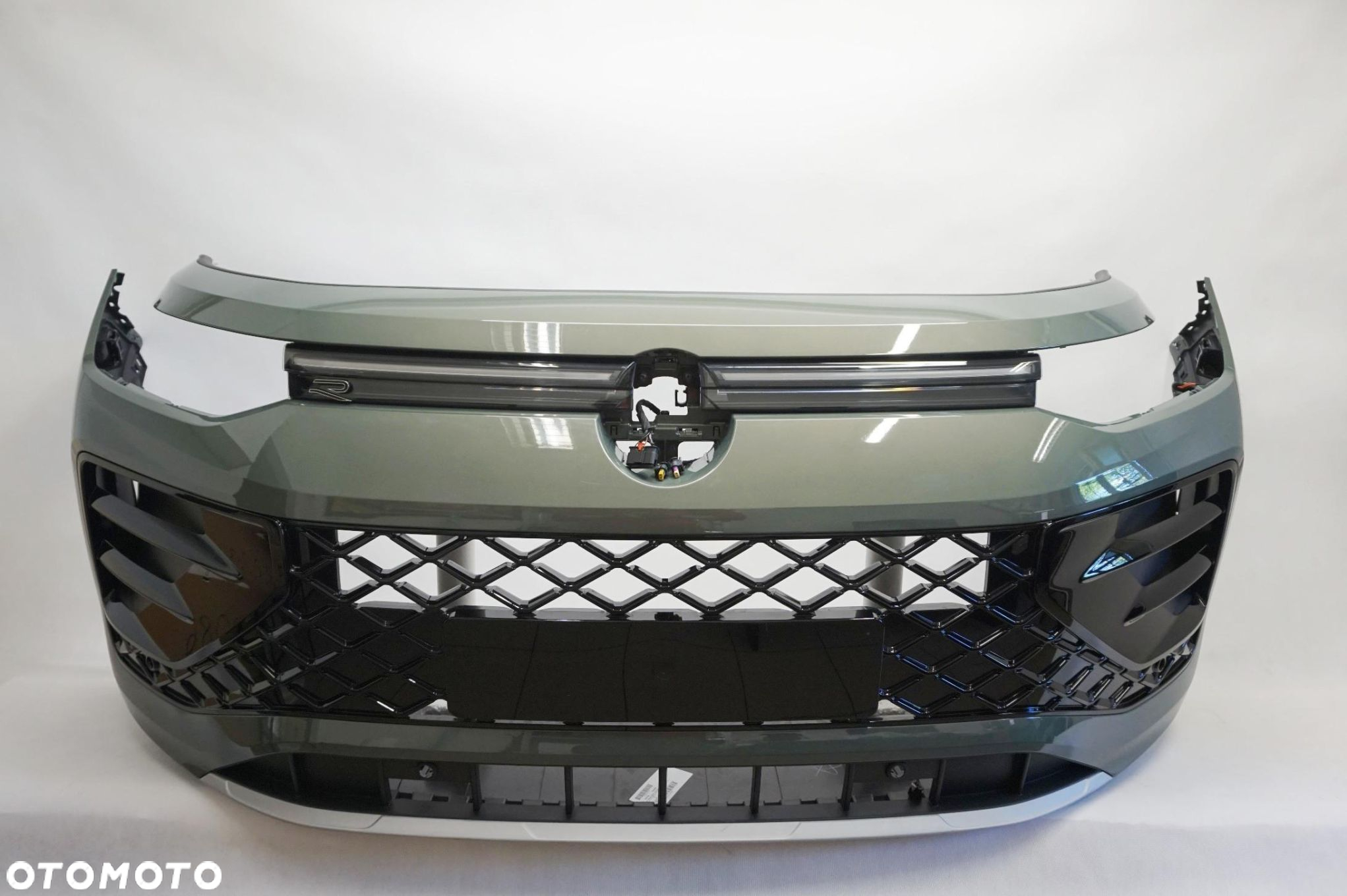 NOWY ORG ZDERZAK PRZEDNI R-LINE 6xPDC VW TAYRON 2024- LAK.LA6H - 2