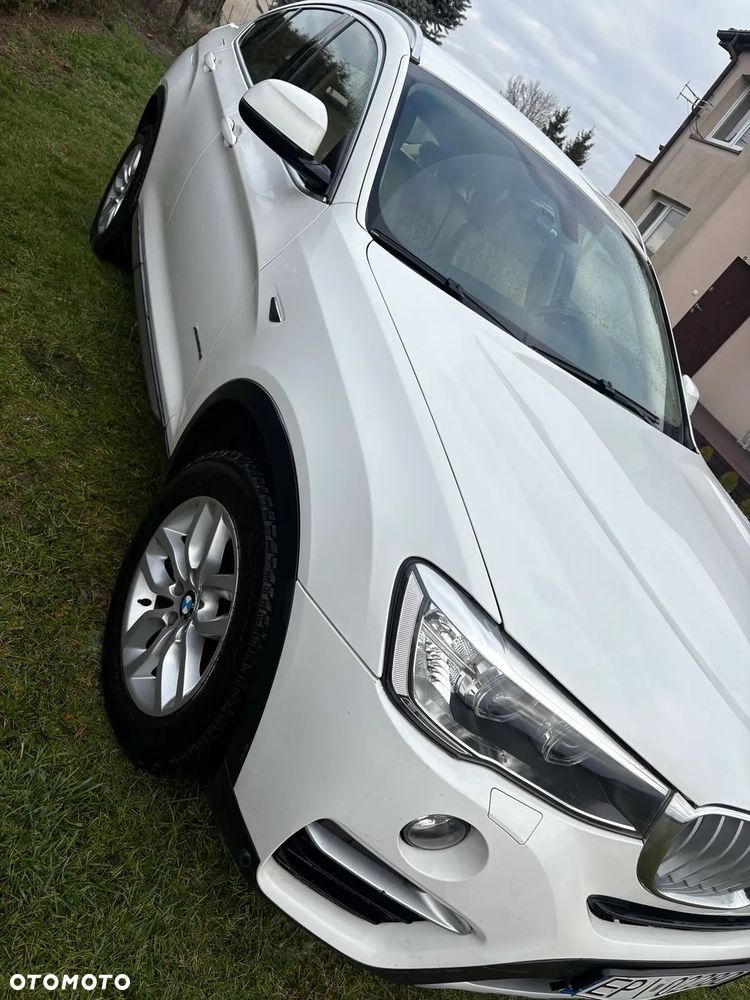 BMW X4 xDrive20i - 14