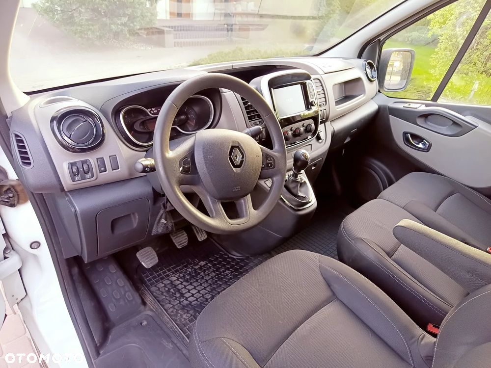 Renault Trafic - 24