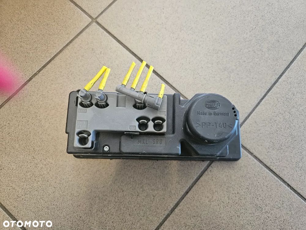 POMPKA ZAMKA CENTRALNEGO MERCEDES C W202 2108002248 - 1