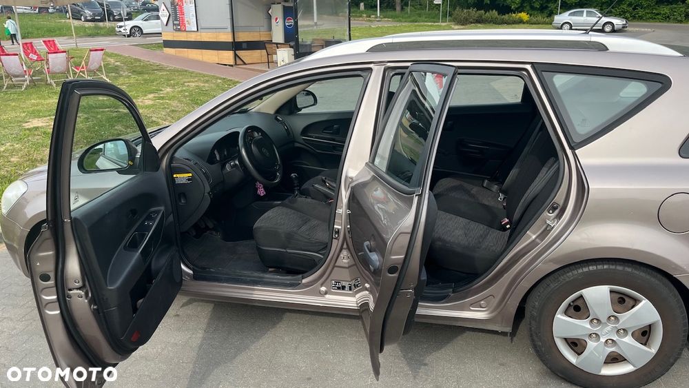 Kia Ceed 1.6 Crdi Comfort - 14