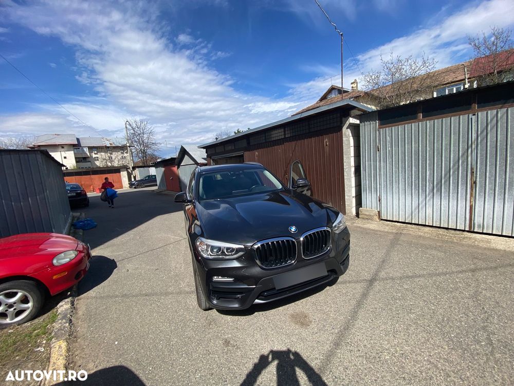 BMW X3 xDrive20i AT Luxury Line - 12
