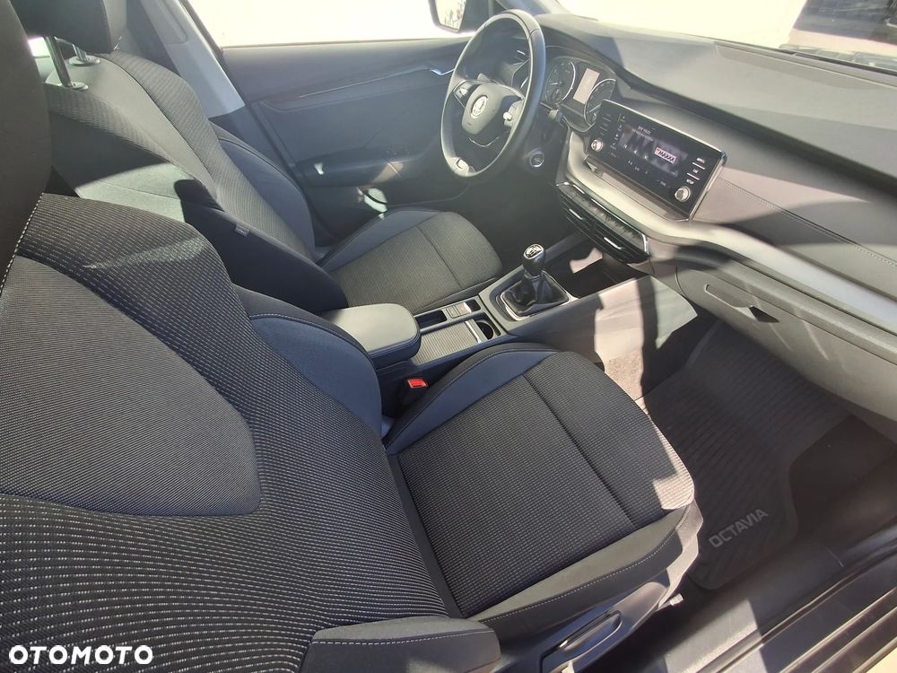Skoda Octavia - 12