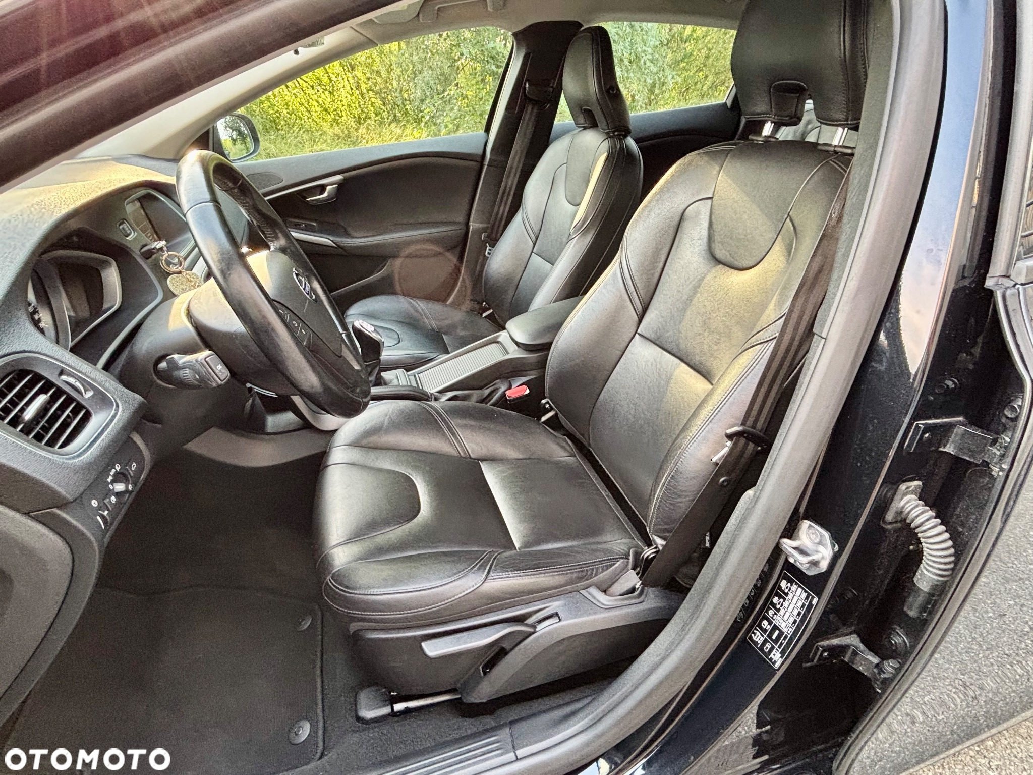 Volvo V40 T3 - 14