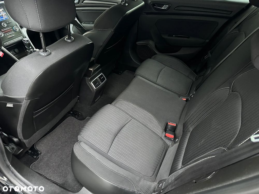 Renault Megane Grandtour ENERGY TCe 130 BUSINESS - 28