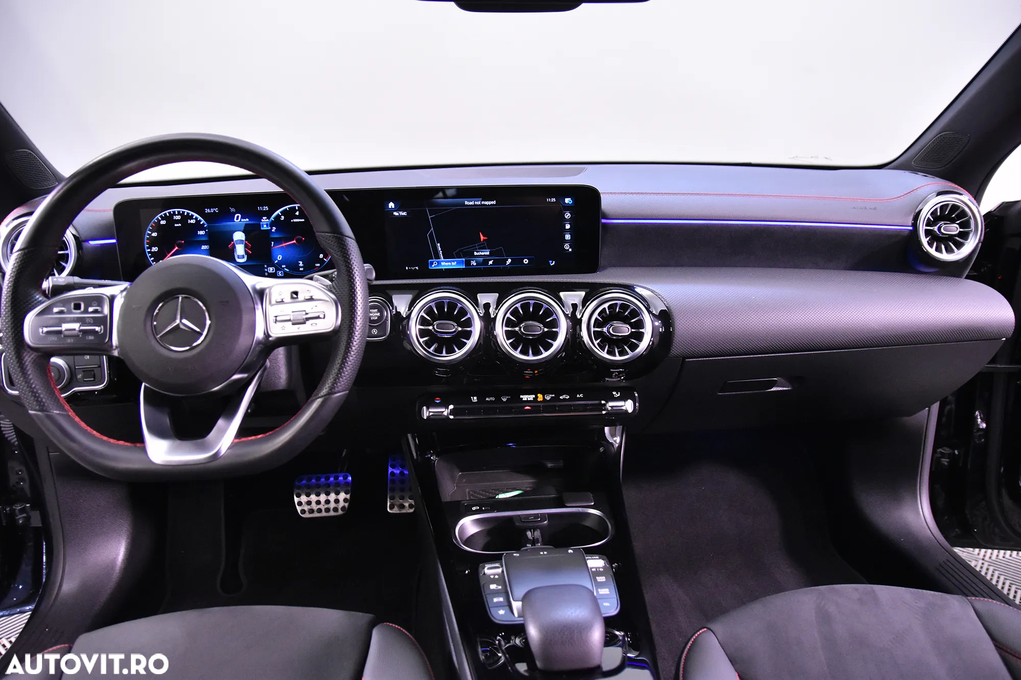 Mercedes-Benz CLA - 10