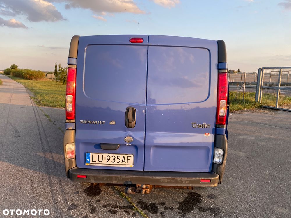 Renault TRAFIC - 8