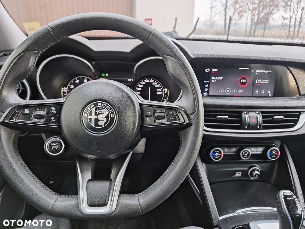 Alfa Romeo Stelvio 2.0 Turbo Business Q4 - 12