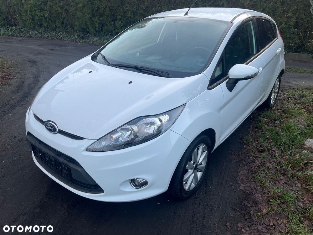 Ford Fiesta 1.4 Champions Edition - 8