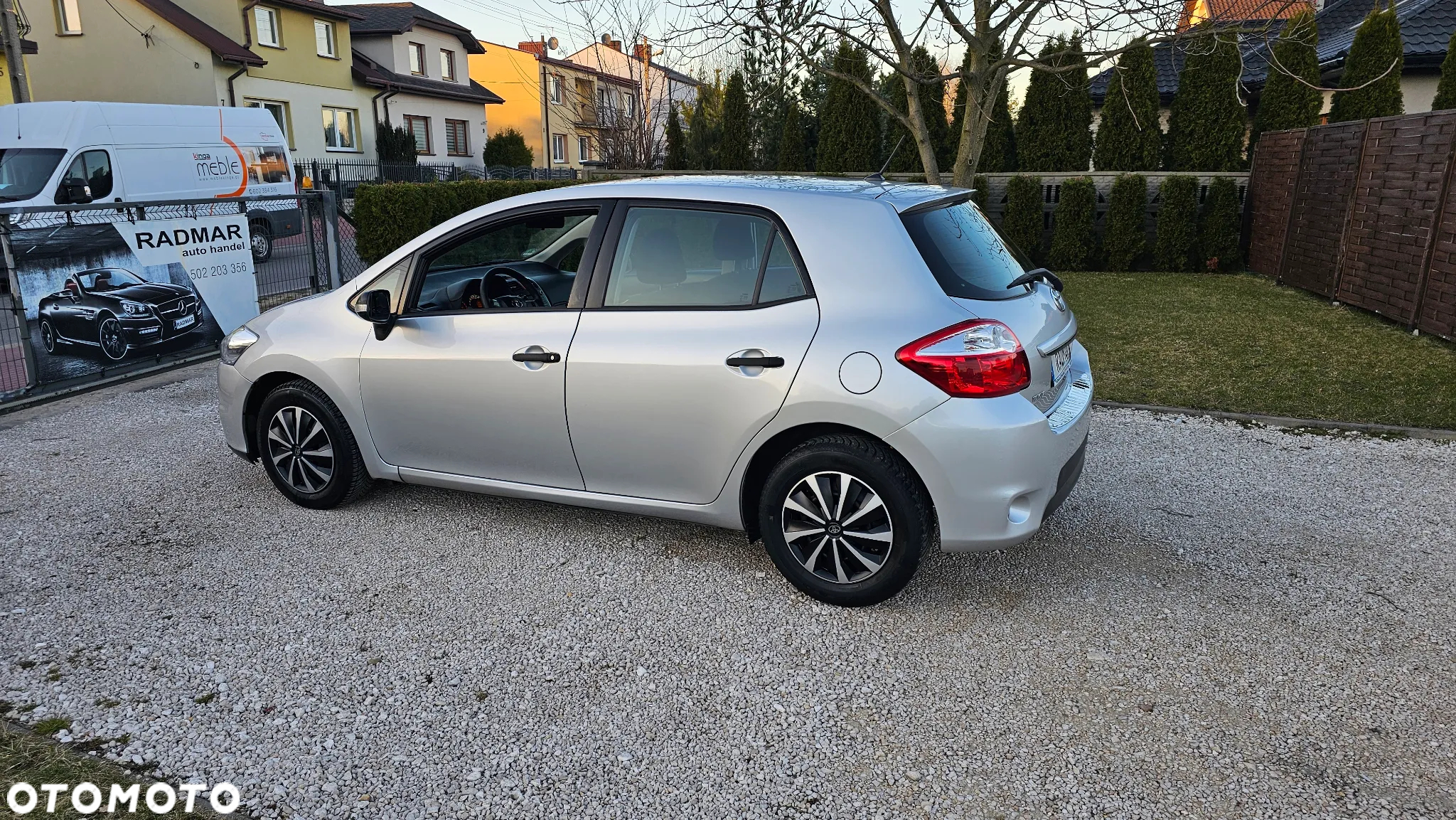 Toyota Auris 1.33 Dual-VVT-i Edition - 25