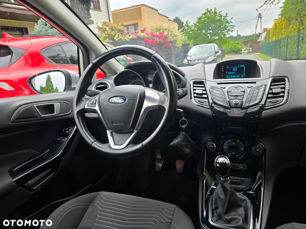 Ford Fiesta 1.0 EcoBoost Titanium X - 23