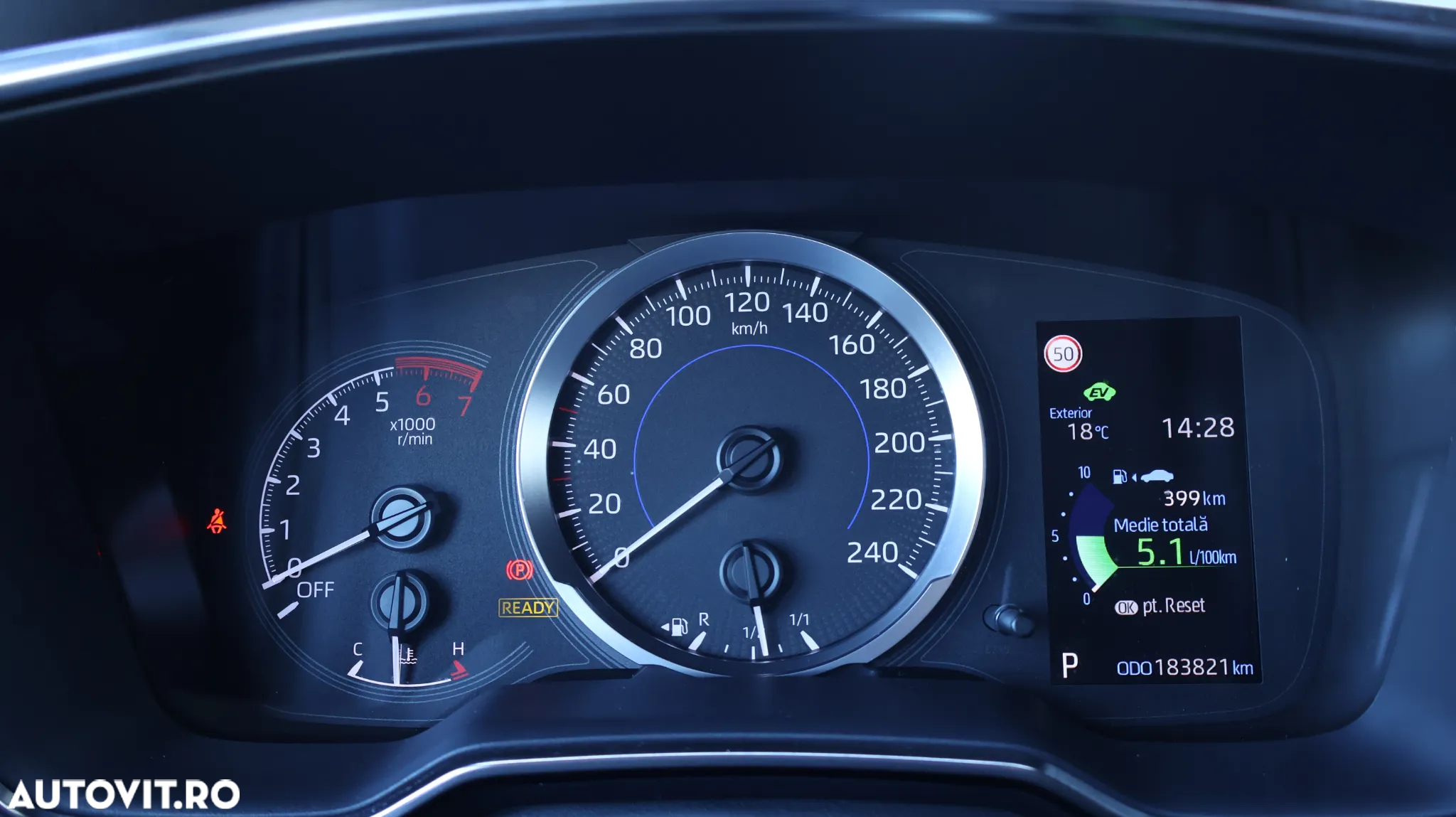 Toyota Corolla 1.8 Hybrid Touring Sports Business Edition - 17