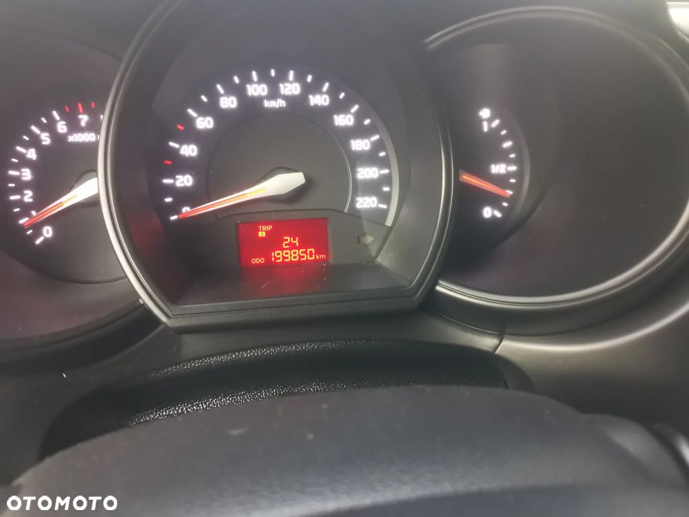 Kia Rio 1.2 Attract - 8