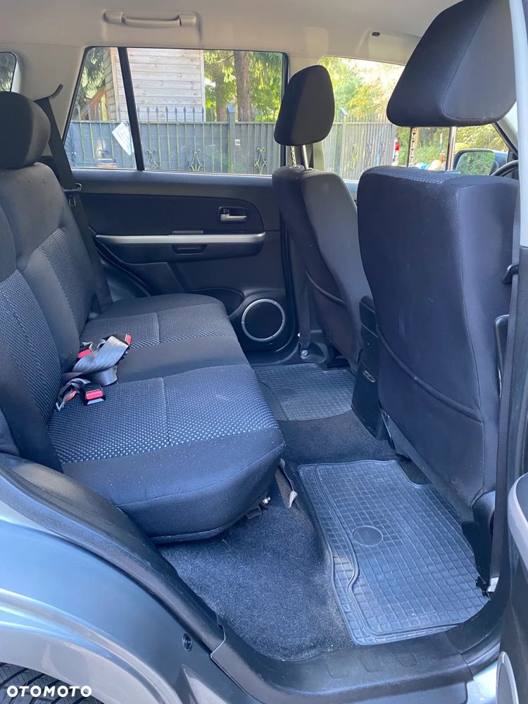 Suzuki Grand Vitara - 21