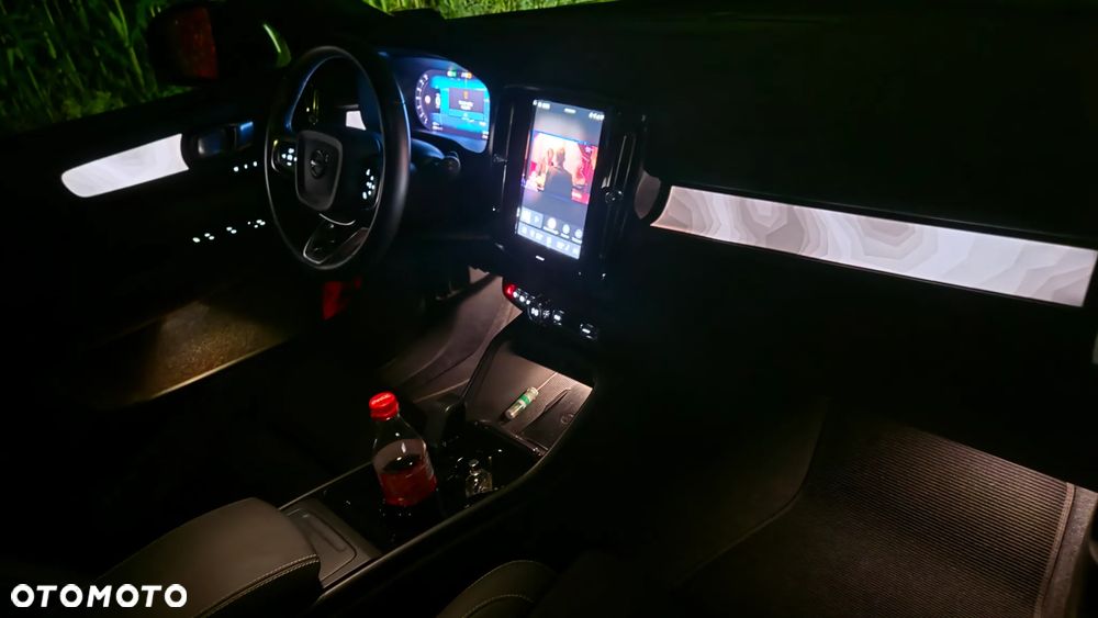 Volvo XC 40 - 7