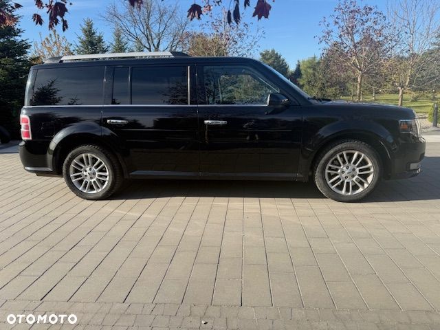 Ford Flex - 8