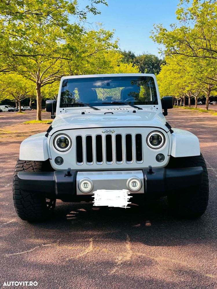 Jeep Wrangler - 2