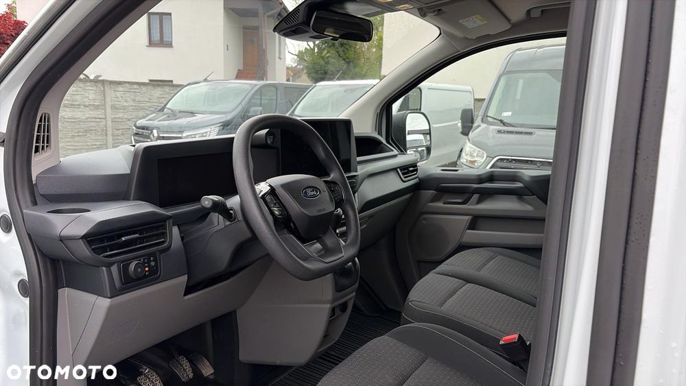 Ford Transit Custom - 12