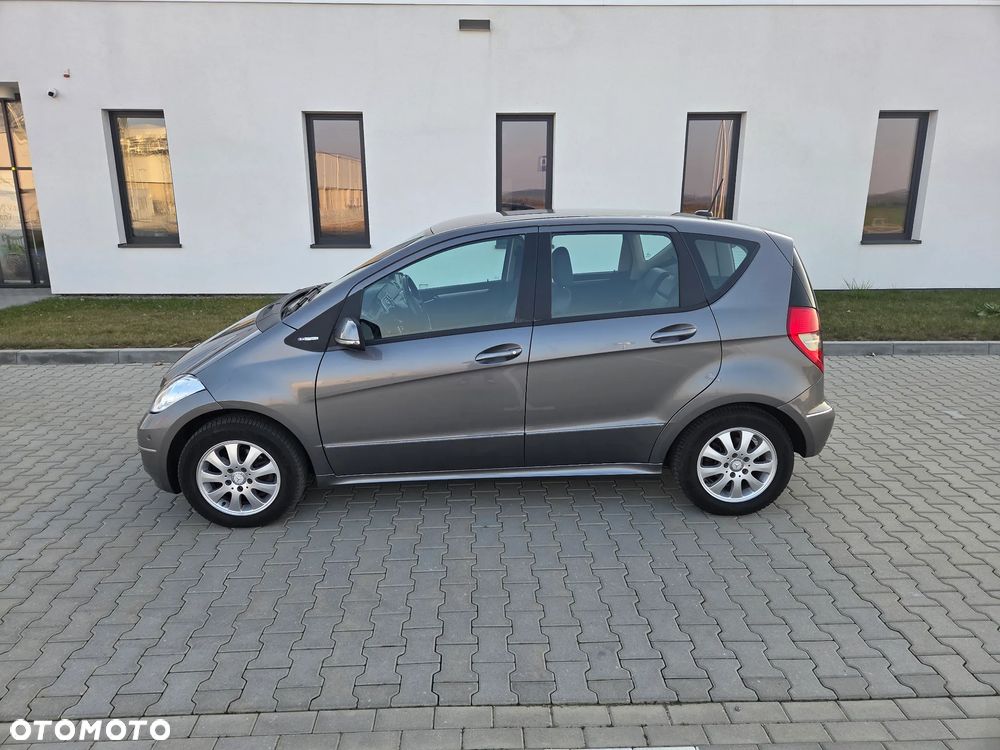 Mercedes-Benz Klasa A 170 BlueEFFICIENCY Avantgarde - 9