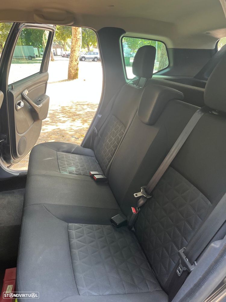 Dacia Duster 1.2 TCe Pack - 17