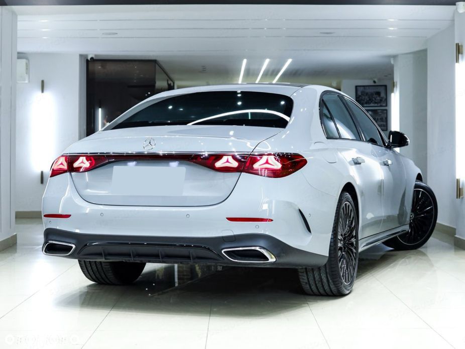 Mercedes-Benz E-Class 2026 photo 5