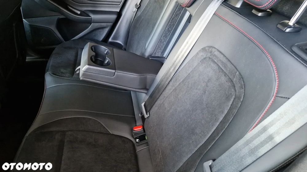 Ford Focus SW 2.3 EcoBoost ST X - 9