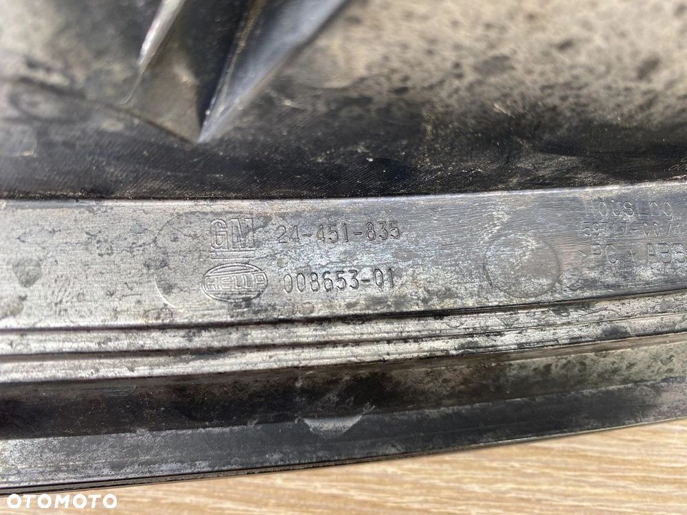 LAMPA TYLNA LEWA OPEL ASTRA III H HB 24451835 - 6