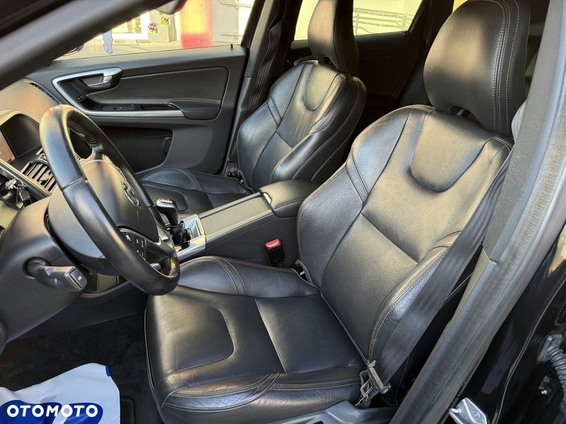 Volvo XC 60 D3 Summum - 11