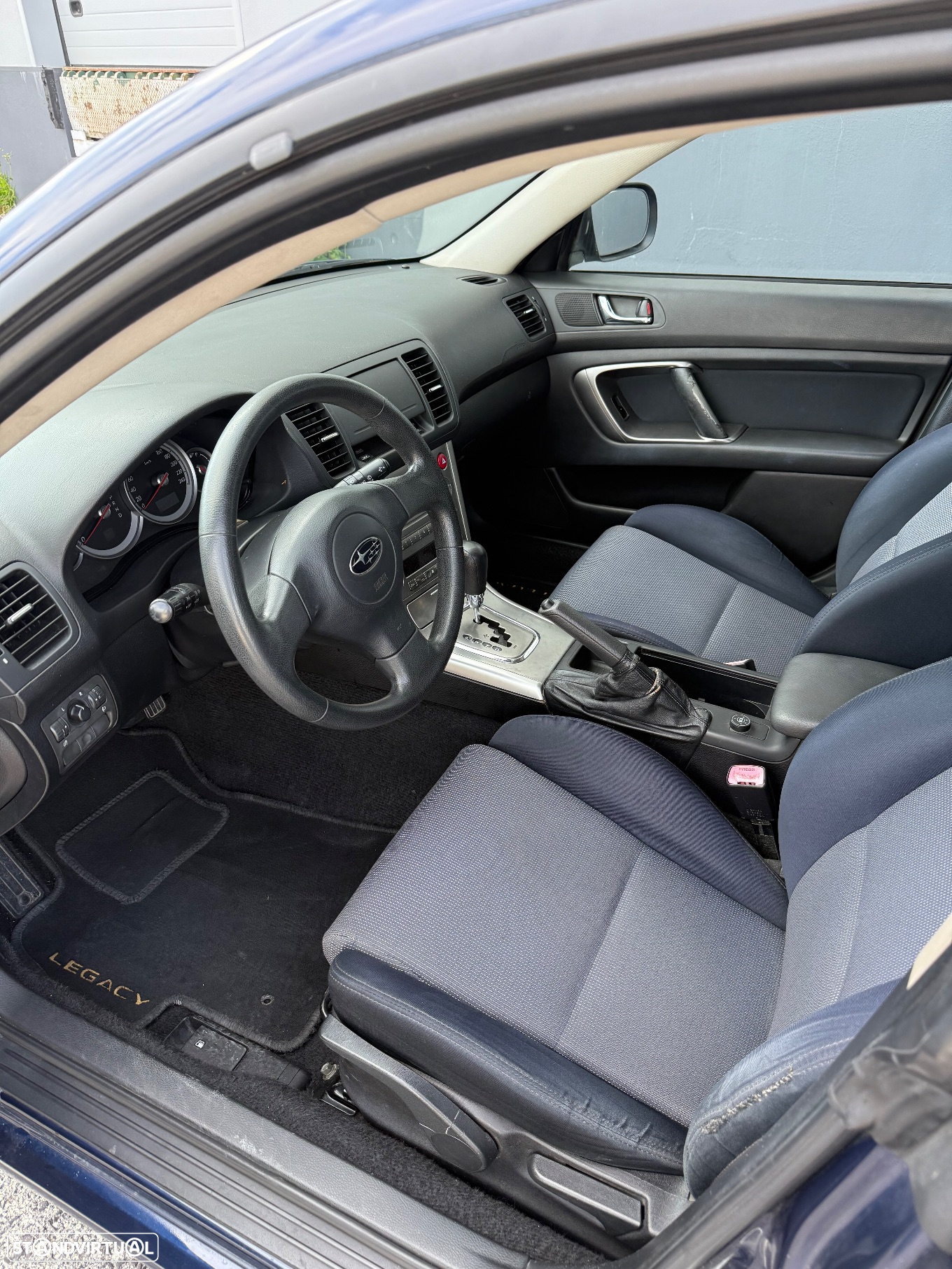 Subaru Legacy - 15