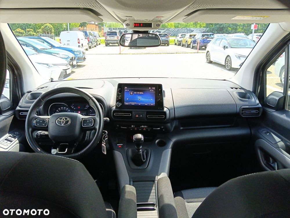 Toyota Proace City Verso 1.2 D-4T Family - 12