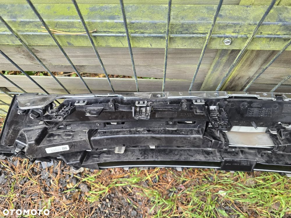 Ford edge titanium grill atrapa oryginał - 7