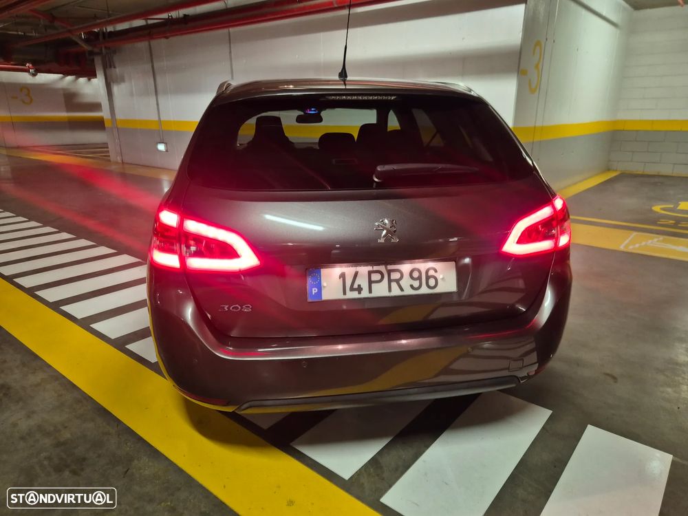 Peugeot 308 SW 1.6 e-HDi Allure - 15