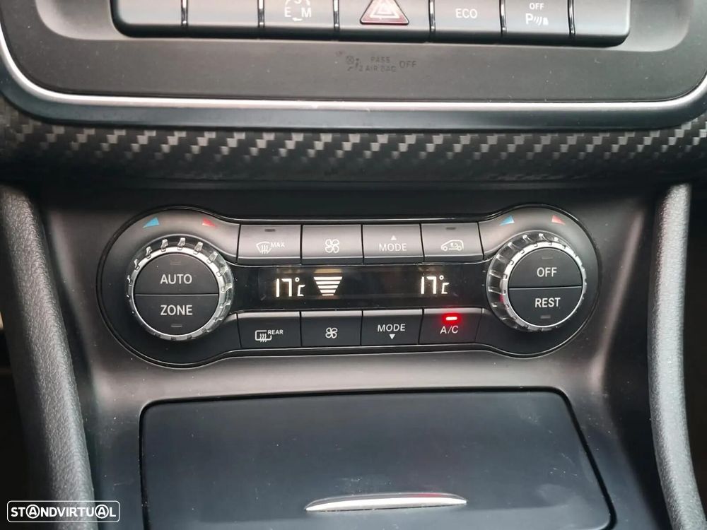 Mercedes-Benz A 220 d 7G-DCT AMG Line - 29