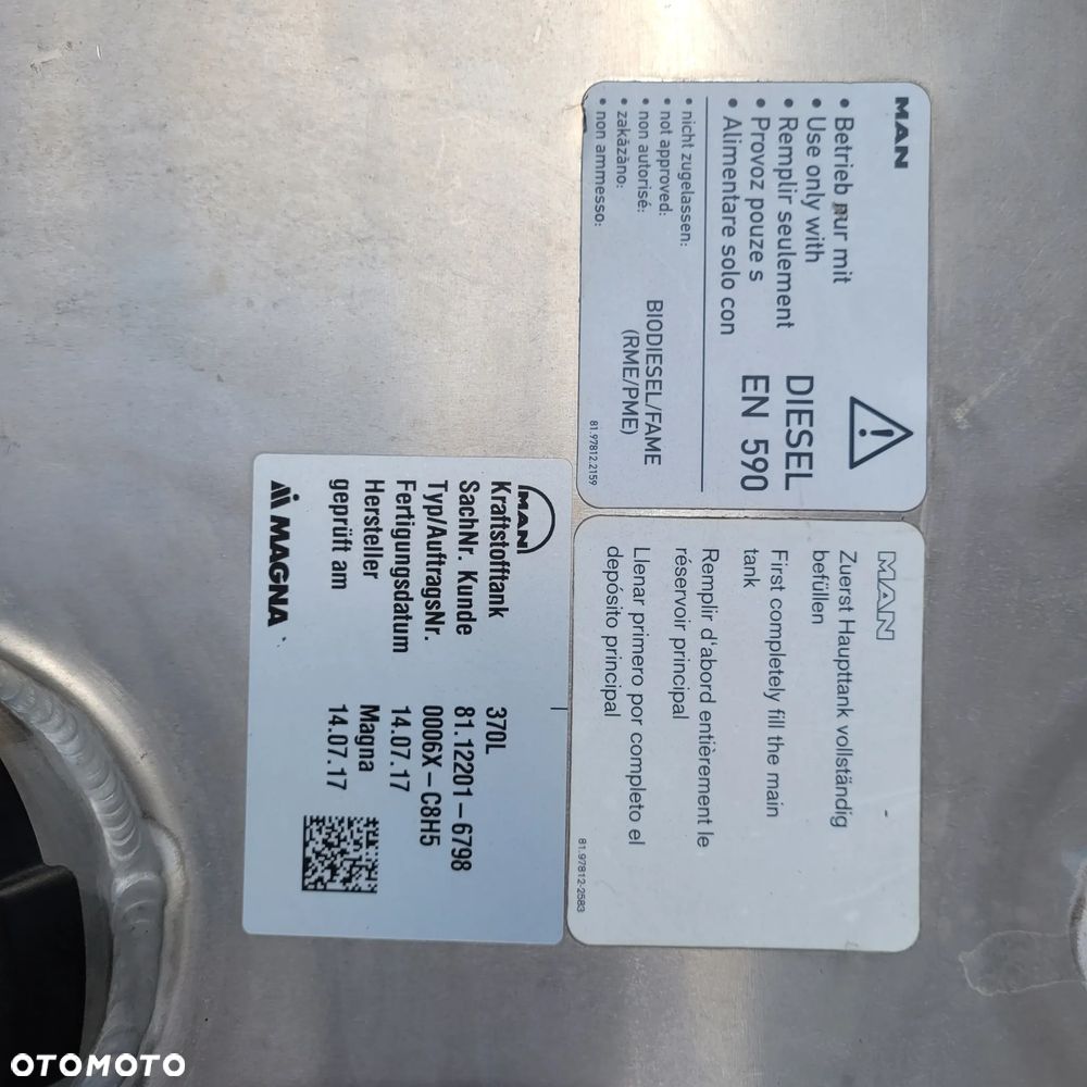 ZBIORNIK PALIWA MAN TGX 370L 81.12201-6798 100X63X68CM - 5