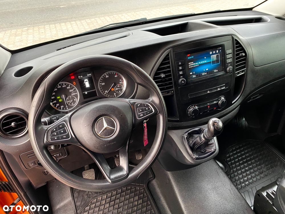 Mercedes-Benz Vito - 20