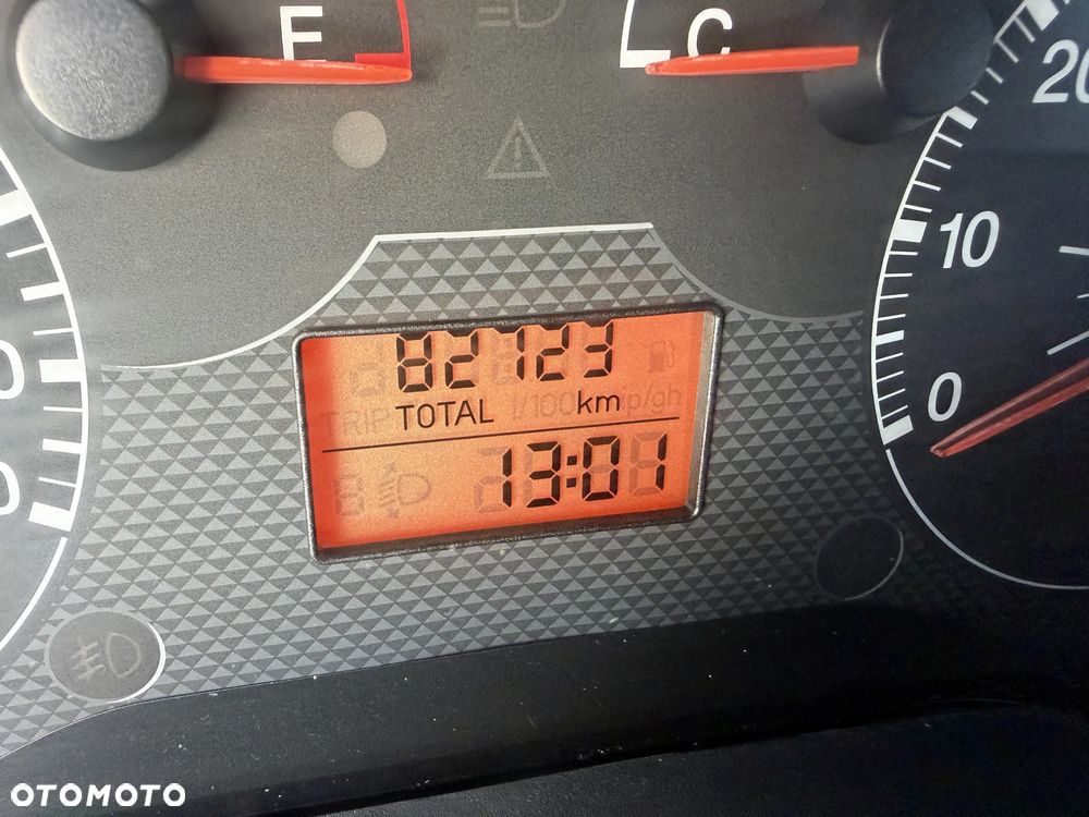 Fiat Grande Punto 1.2 8V Actual - 7