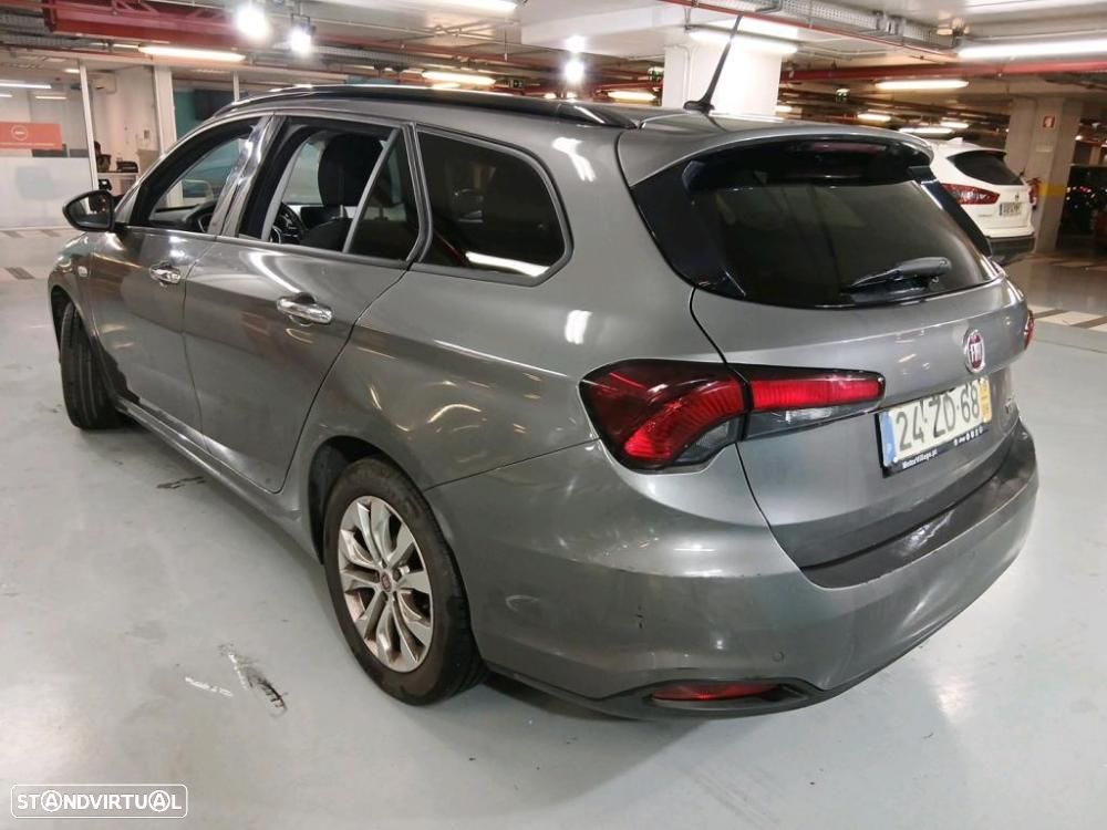 Fiat Tipo Station Wagon 1.3 M-Jet Lounge - 3