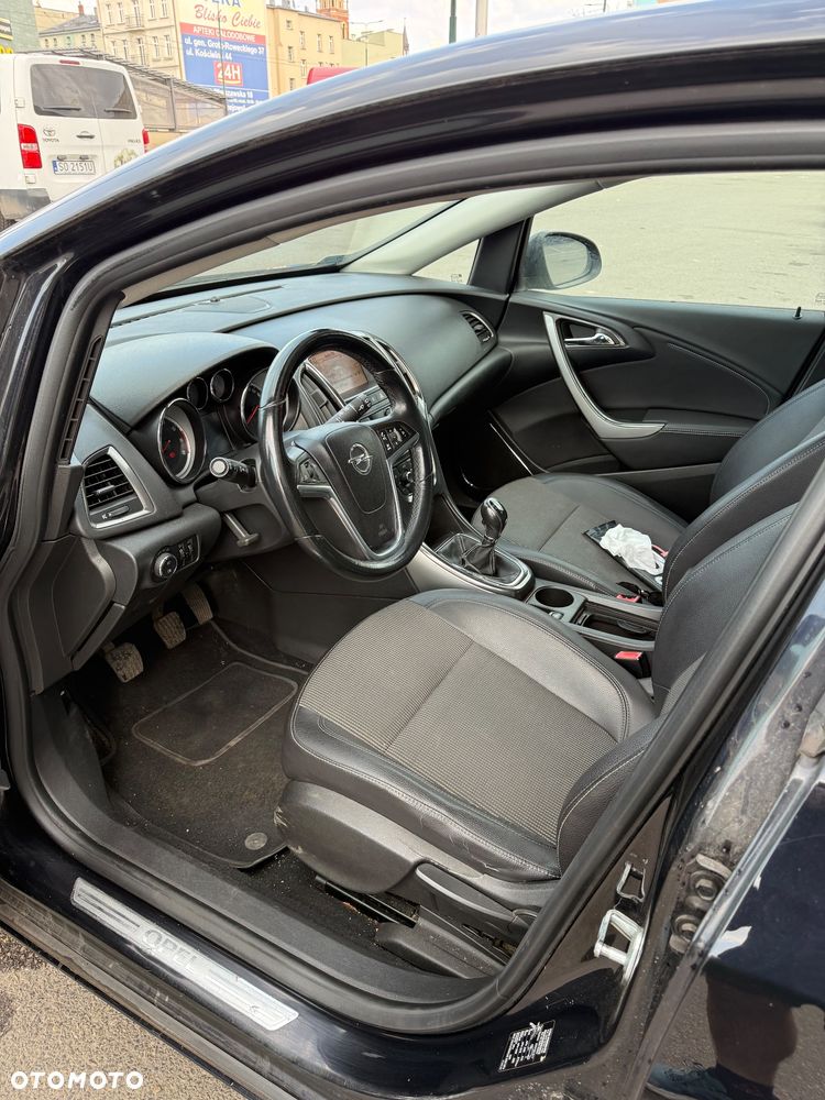Opel Astra - 10