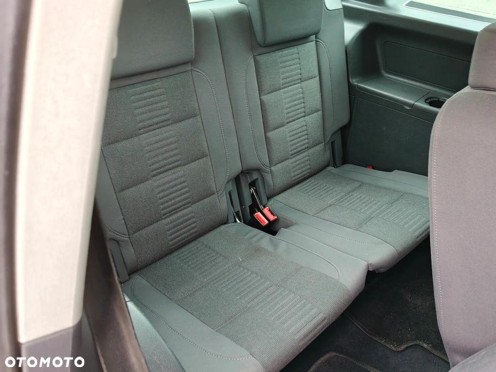 Volkswagen Touran 1.4 TSI Highline Perfectline - 21