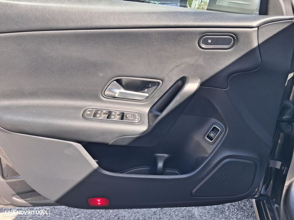 Mercedes-Benz CLA 180 d Style Plus Aut. - 9