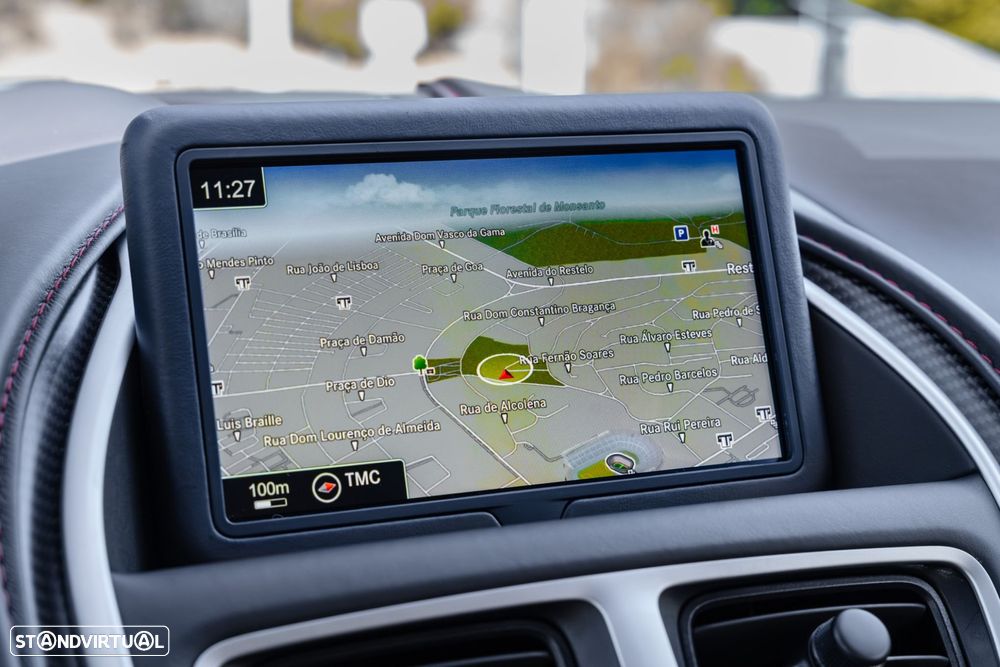 Aston Martin DB11 Coupé V12 AMR - 23