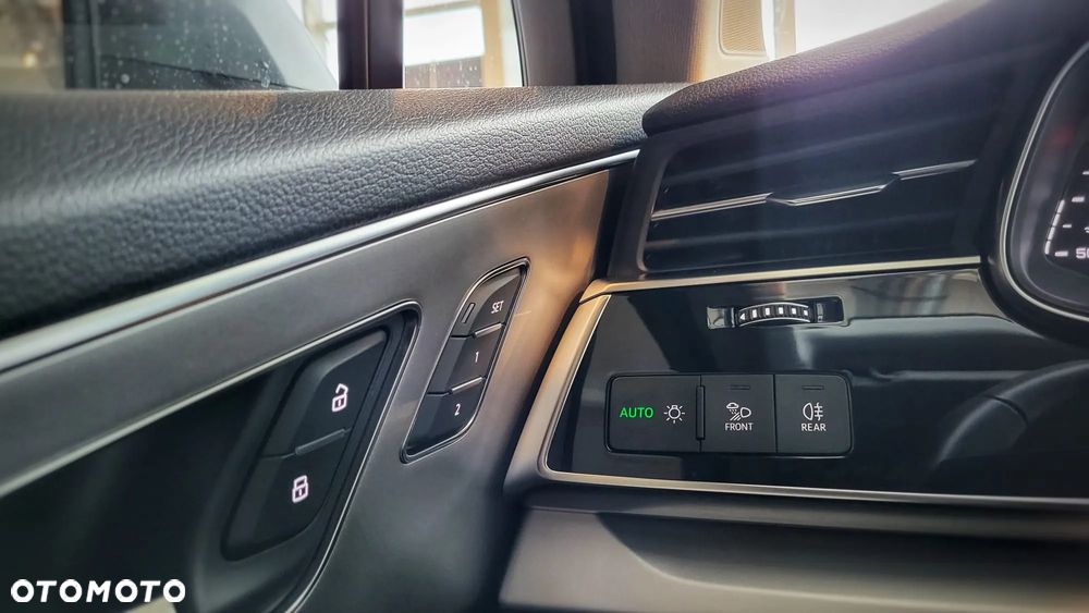 Audi Q7 - 10